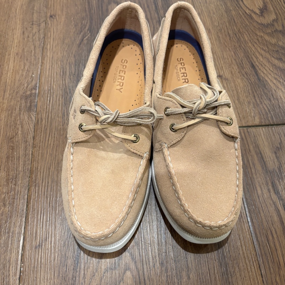 Sperry boat shoes - women’s US size 9.5 - New in box - Picture 3 of 10